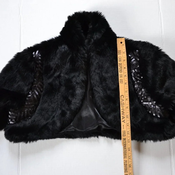 Faux Fur Shrug with Sequin  Detail - Picture 9 of 12
